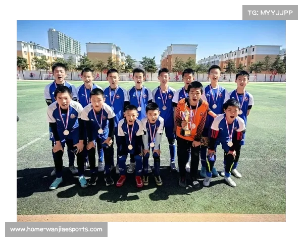 青少年足球竞争日益激烈 青训面试已覆盖16年生娃时代